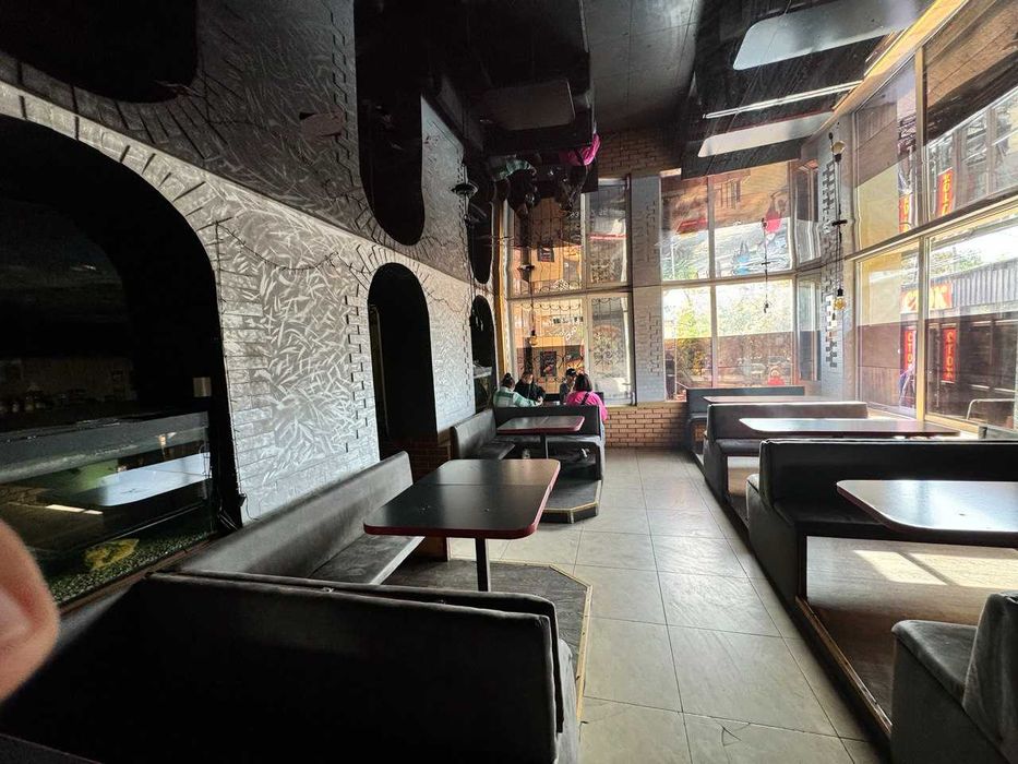 Баштанка торгове приміщення 97 кв.м. біля ринку на прохідняку