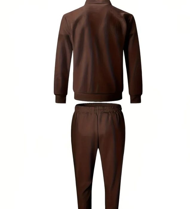 Чоловічий костюм