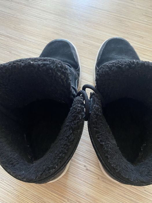 Buty Puma rozmiar 39 + gratisy