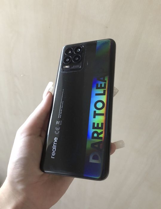 Realme 8 128/6 продам