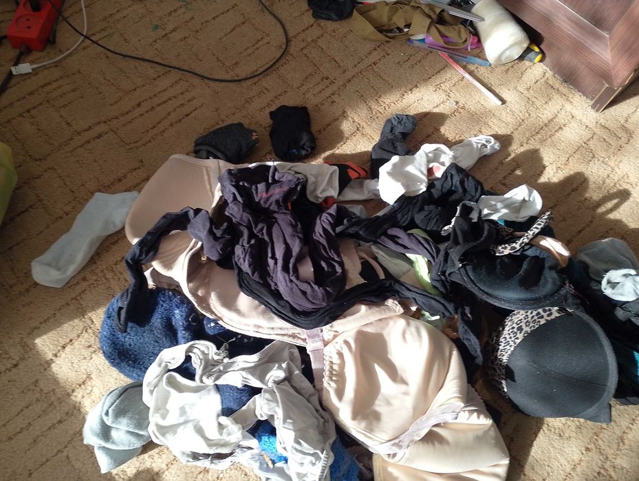 Zestaw damskiej bielizny używanej