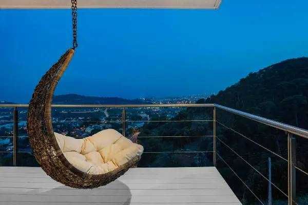 Від власника! Продаж вілли на березі моря поруч Барселона. Золота Віза