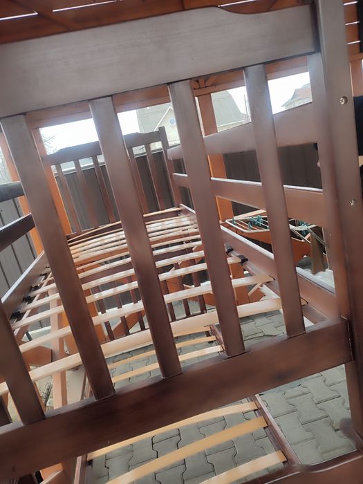 Продам двоярусне ліжко