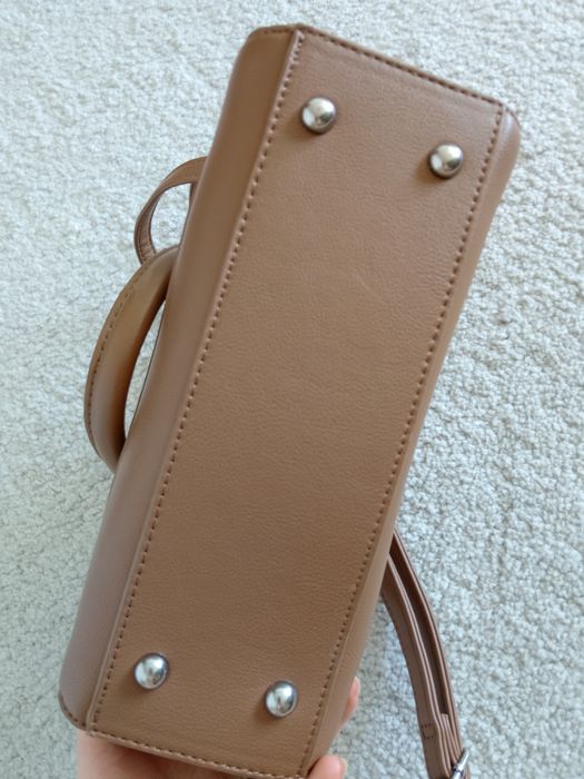 Жіноча  сумочка .