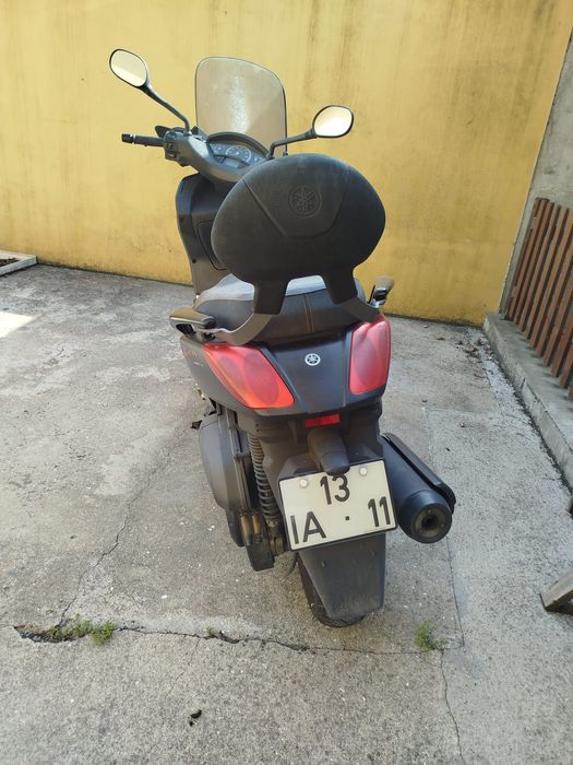 Yamaha X Max 250