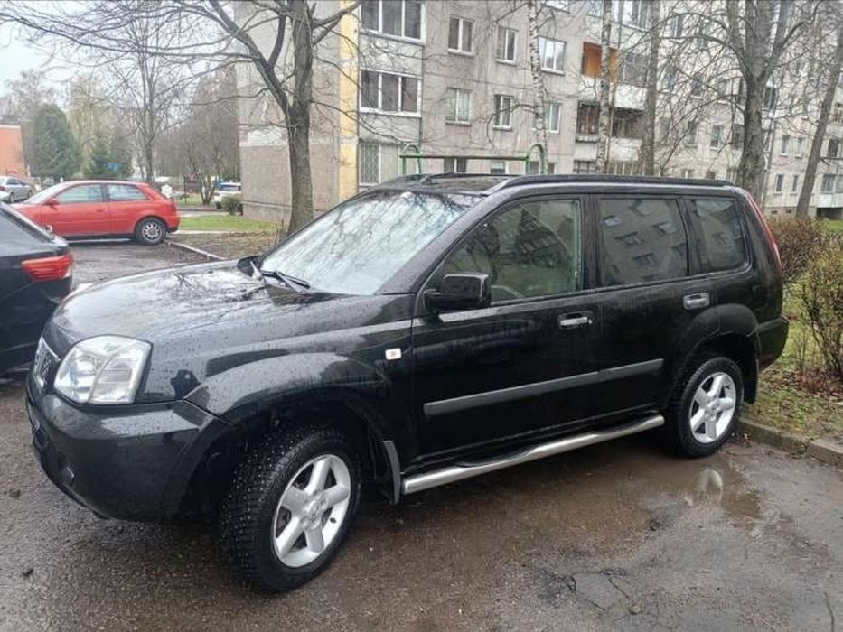 Nissan x-trail  2005