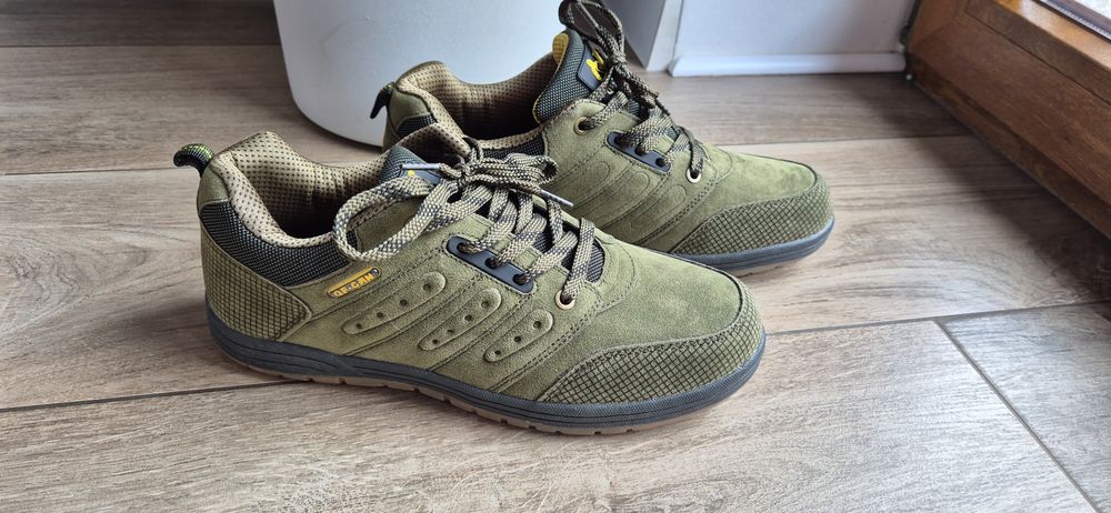 Buty sportowe 42 unisex