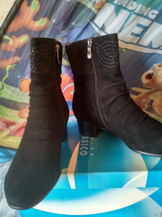 Женские ботинки деми