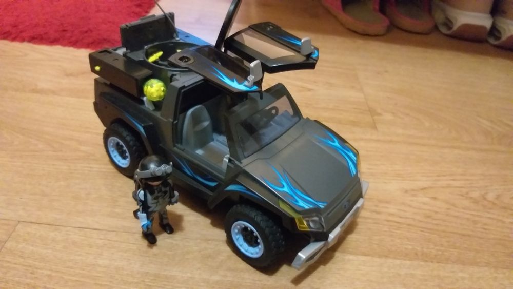 Playmobil carro bonecos