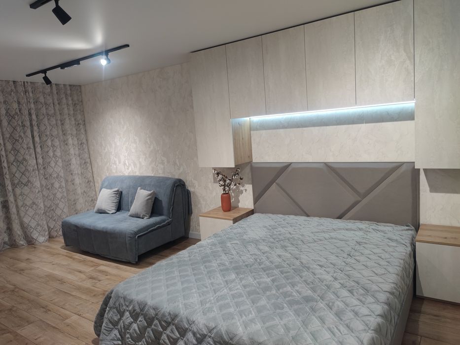 ЦЕНТР! Сучасна квартира-студія люкс подобово, ЕКОФЛО