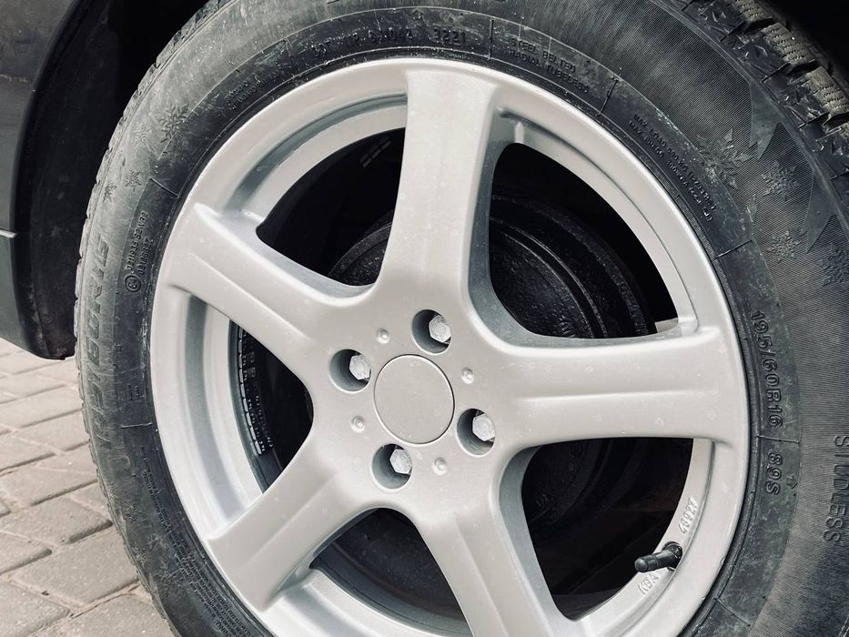 Dacia  Lodgy 2012    1,5