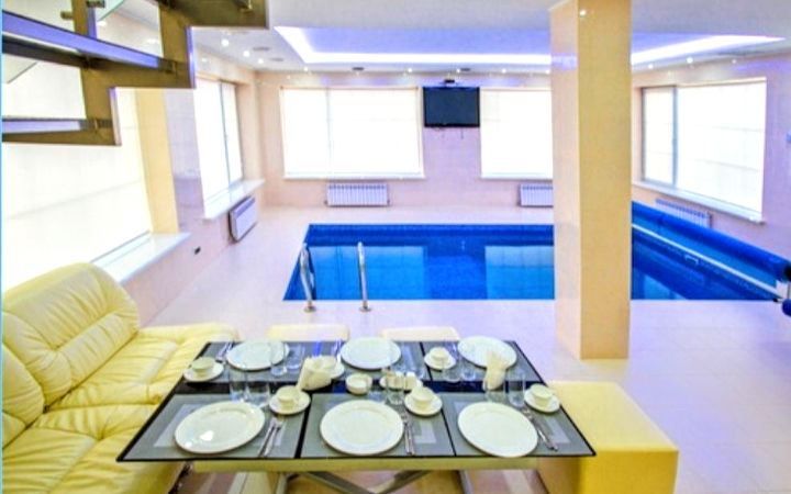 #434 котедж подобово з теплим басейном і великою альтанкою