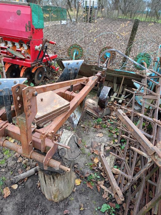 плуг два корпуса