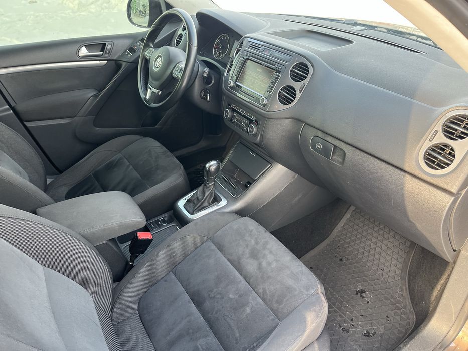 Volkswagen Tiguan офіційне авто 2.0 автомат 4х4