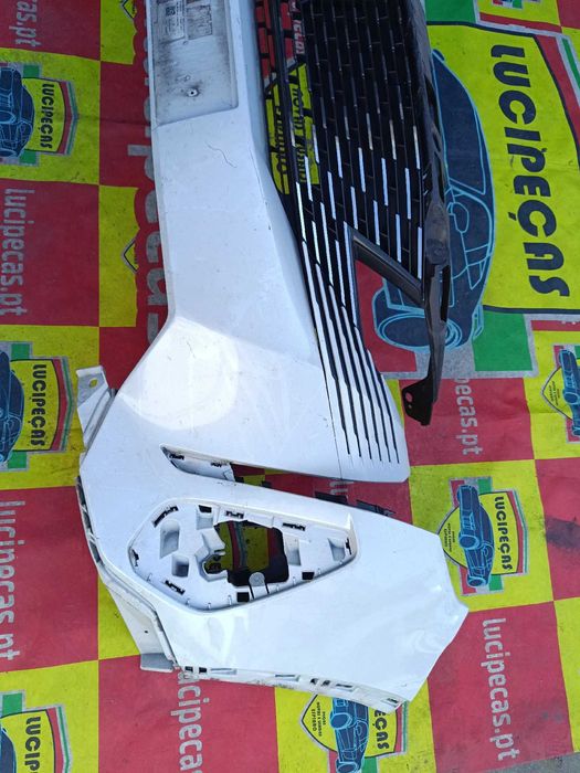 Para-choques Frente Peugeot 3008 II | 138803