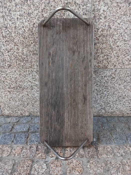 Assento de madeira para baloiço