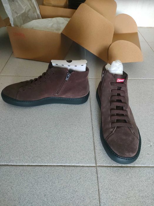 Botas Camper Touring, novas