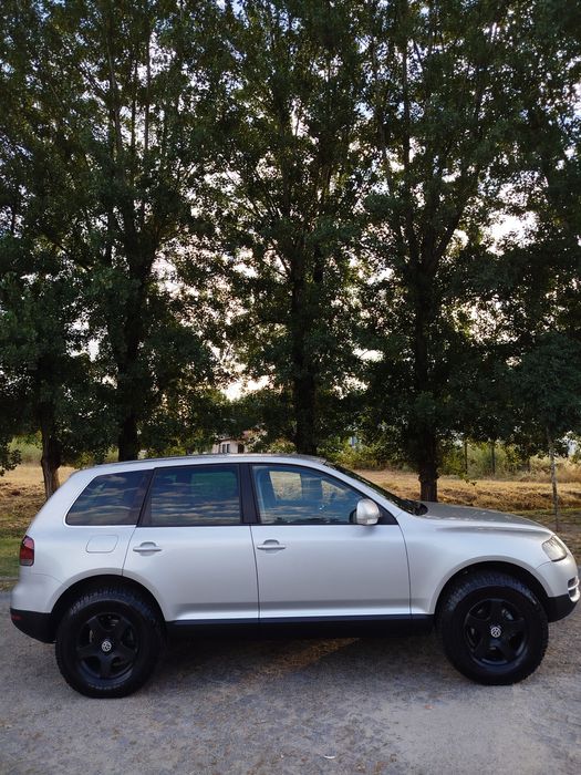 VW Touareg R5 Automático