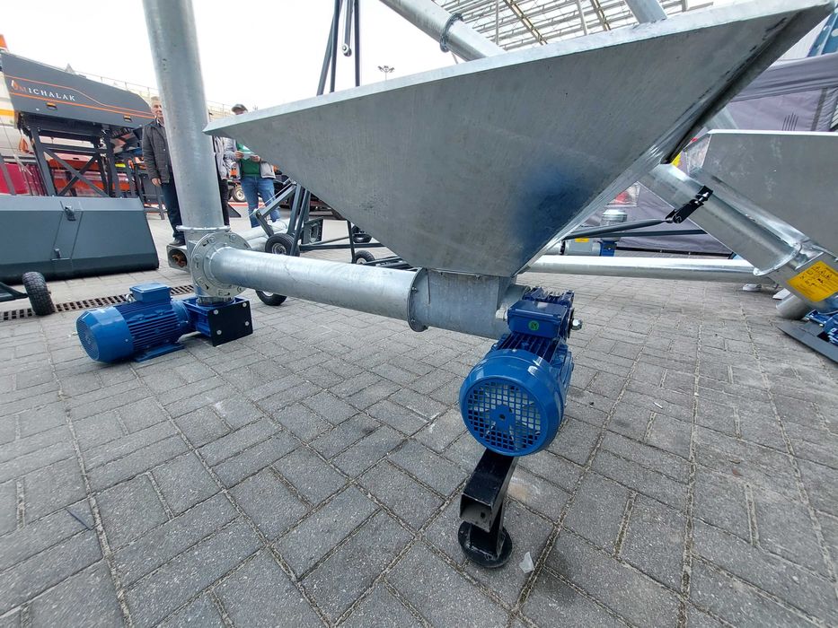 Podajnik pionowy do zboża/ 2 metry element przedłużający fi 160 mm