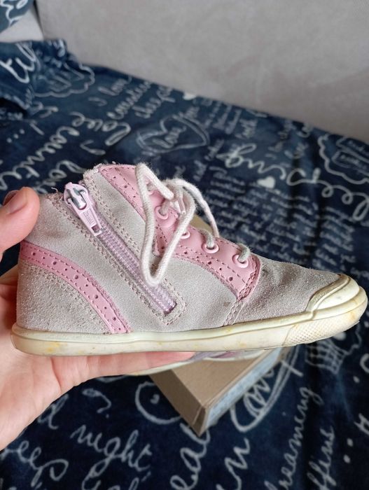 Buty dla dziewczynki trzewiki BARTEK - 25