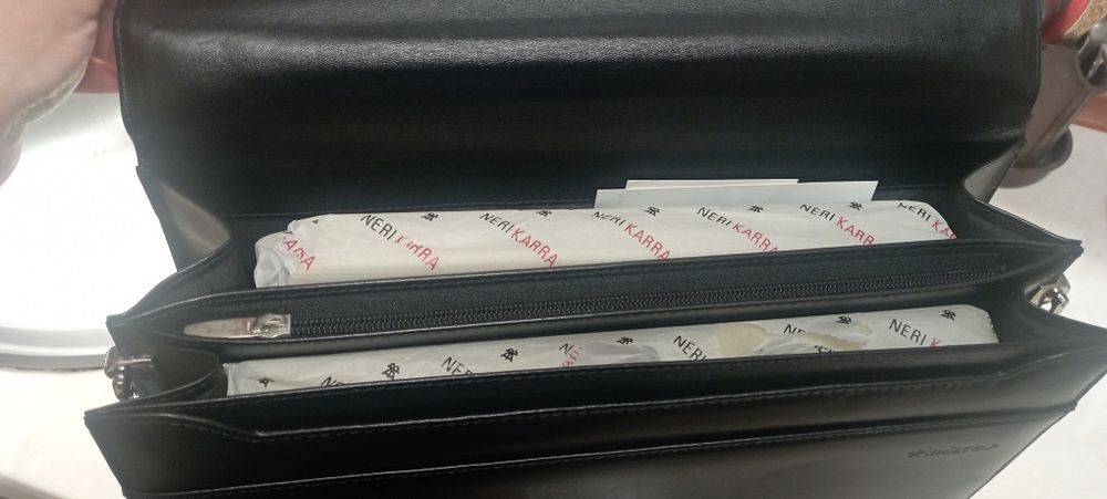 Портфель Neri karra