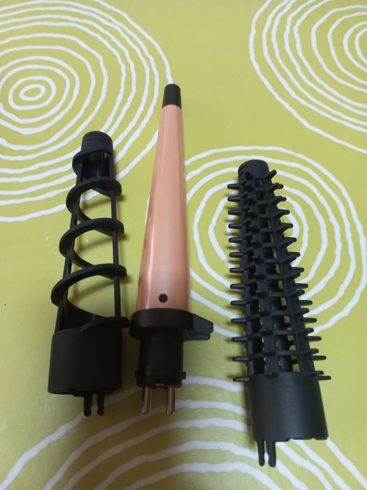Escova modeladora de cabelo