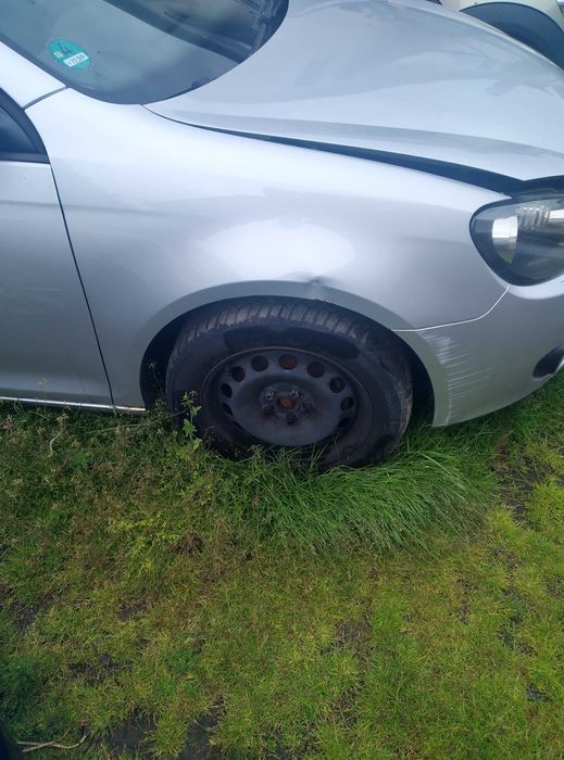 VW GOLF VI maska zderzak kombi  europa 1.6 TDI LA7W