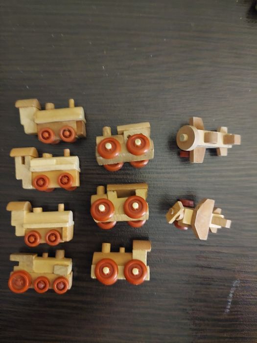 Продам машинки киндерные