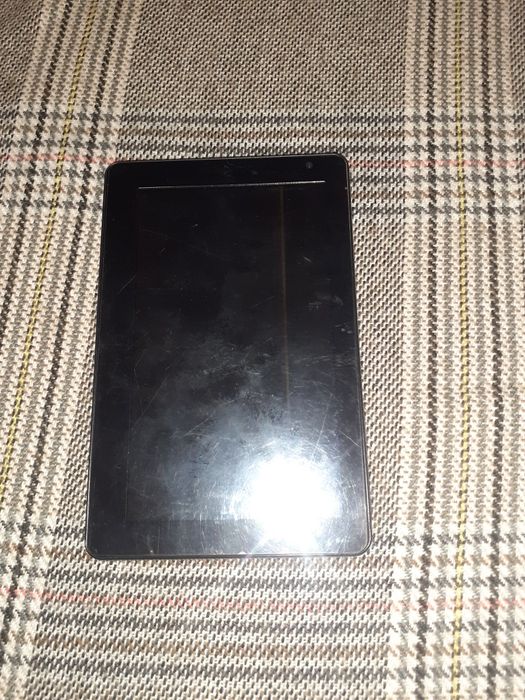 Планшет Asus Zenpad + подарунок