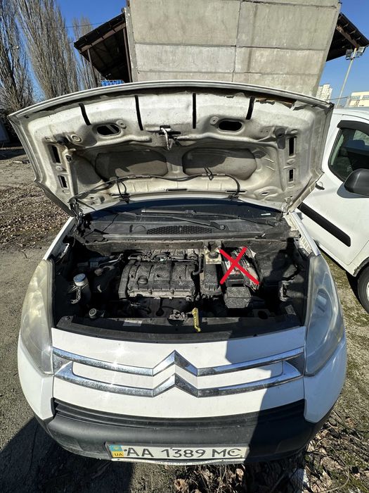 Легковий універсал Citroen Berlingo, 2011 року