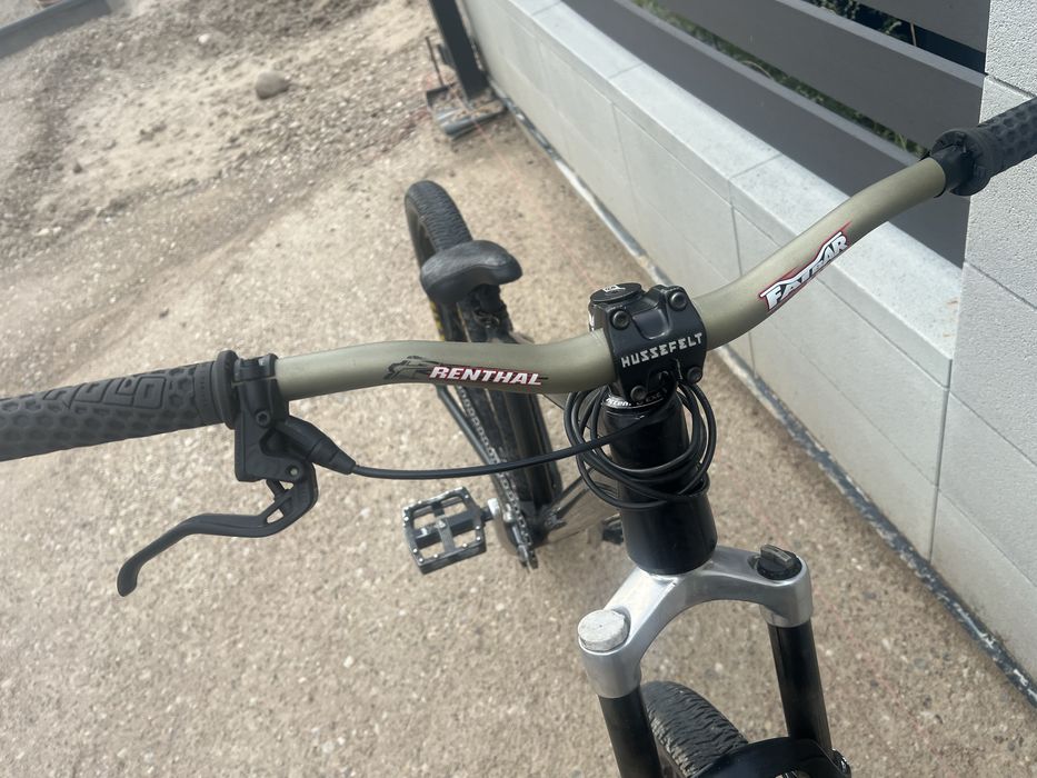 Rower dirtowy Dartmoor Gamer 2016 – Deore XT, Magura, Renthal, Maxxis