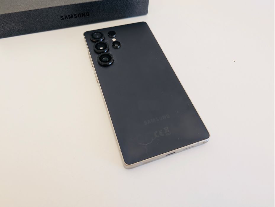 Samsung Galaxy S25 Ultra - 12/256Gb - Preto