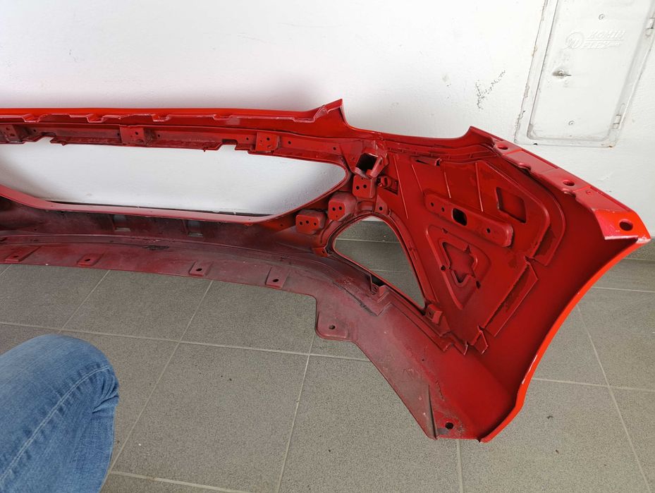 FERRARI CALIFORNIA LIFT zderzak przedni przód