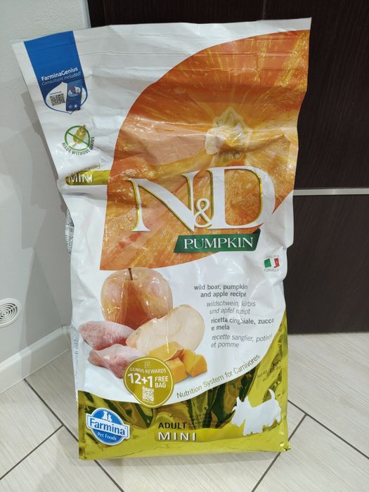 Karma dla psa Farmina N&D Pumkin Grain Free  Canine Boat and Apple Adult Mini 7 kg