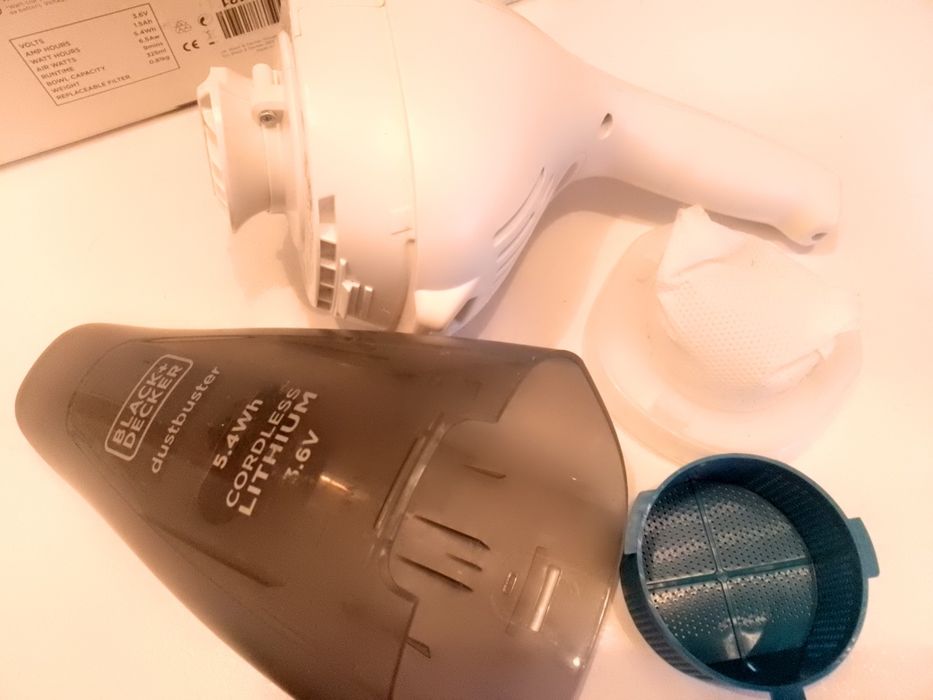 Акумуляторний пилосос Black+Decker NVC115JL