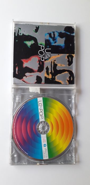 CD  U2 POP  musica