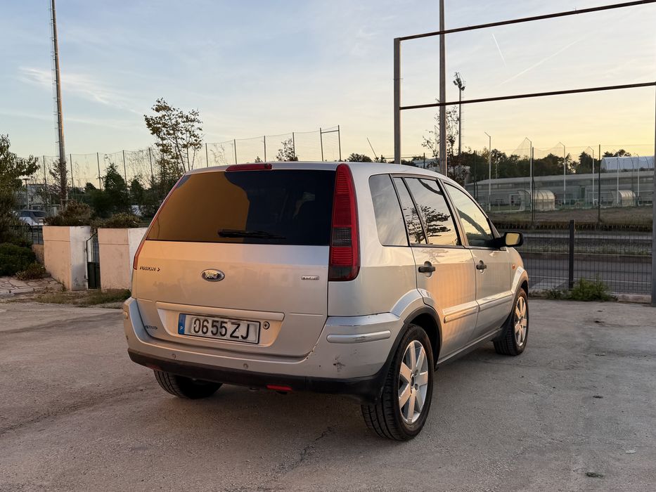 Ford Fusion Plus 1.4TDCI — photo 3