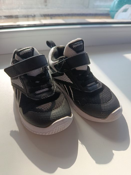 Продам кросівки Reebok