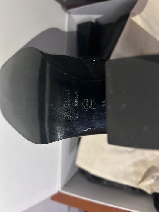 Botas de Couro BY FAR