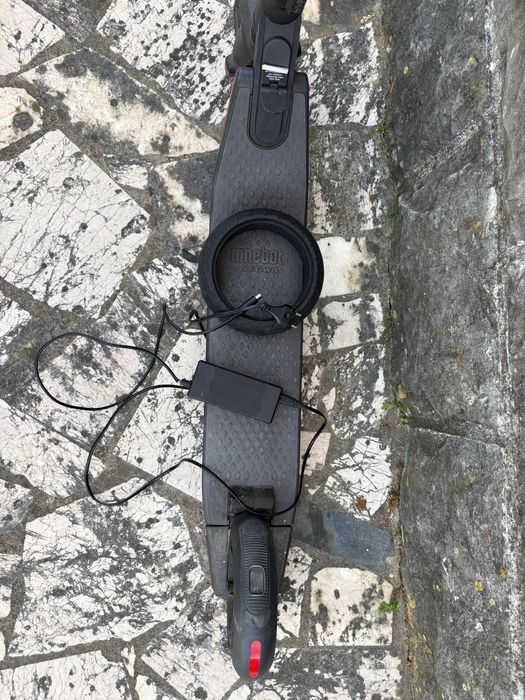 Trotinete elétrica Ninebot Segway ES2