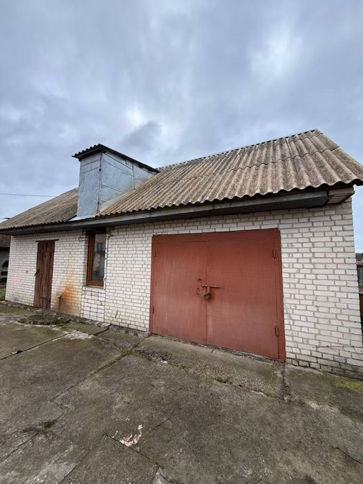 Продаж двоповерхового будинку .с.Забороль