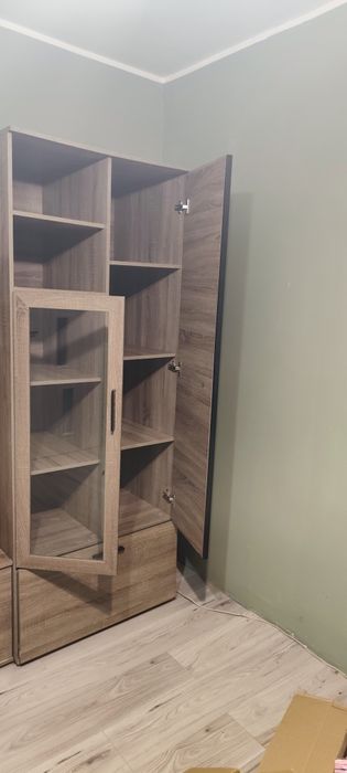 Meble plus komoda gratis pilnie!!!