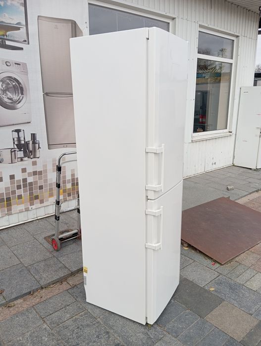 Холодильник Liebherr No-Frost 2 метра из Германии Гарантия 6 месяцев