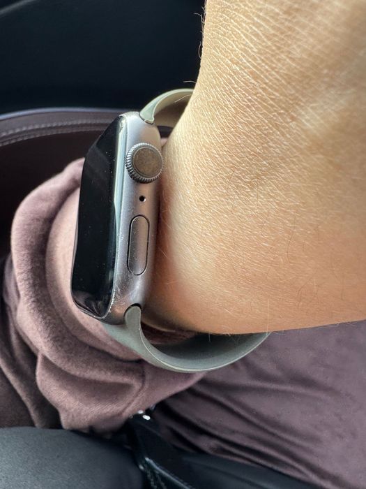 apple watch 5 44 nike - купить телефоны и аксессуары - Цена на OLX.ua