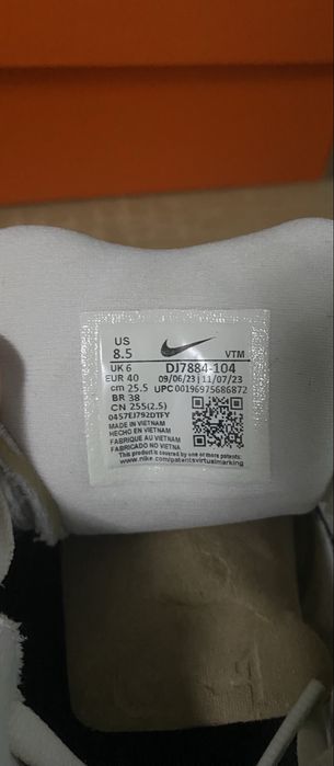 кросівки nike