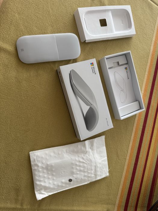 Microsof Surface Arc Mouse