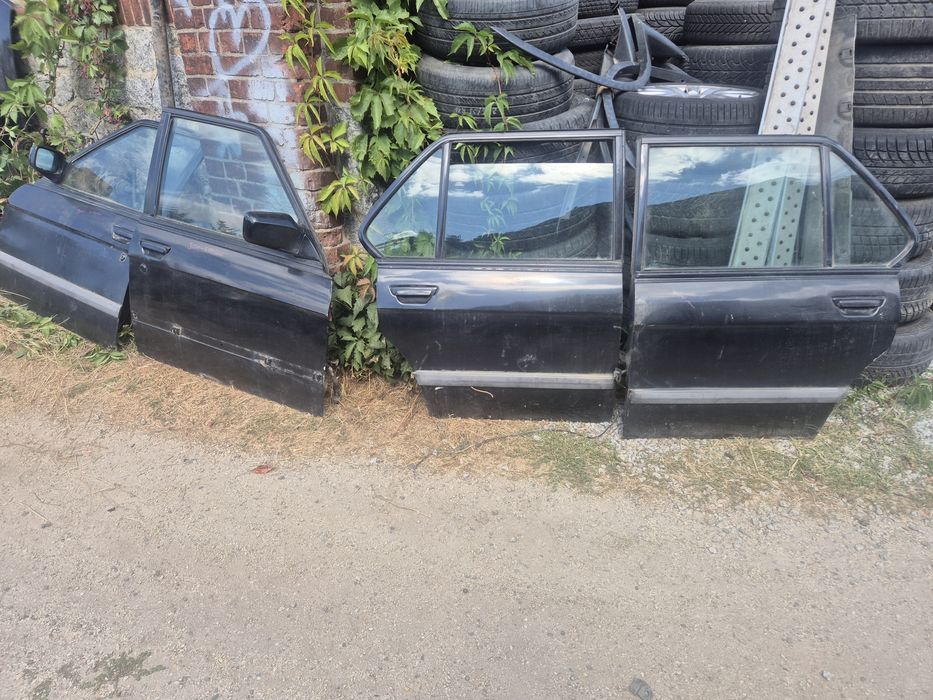 Drzwi poszycie klamka zamek szyba podnosnik Bmw 5 E28