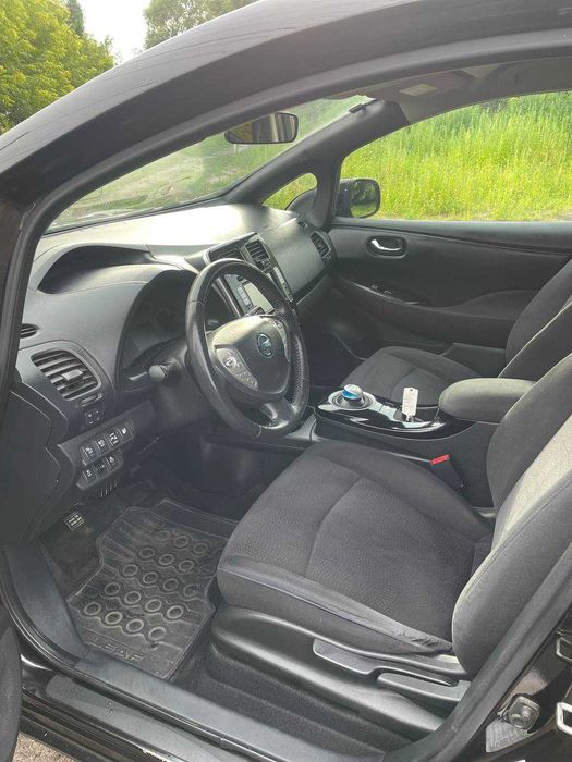 Nissan leaf Acenta 24 кВт. 2014 р., SOH = 89.5%