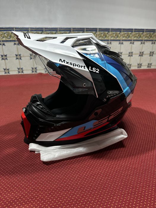 LS2 MX701 Explorer Carbono