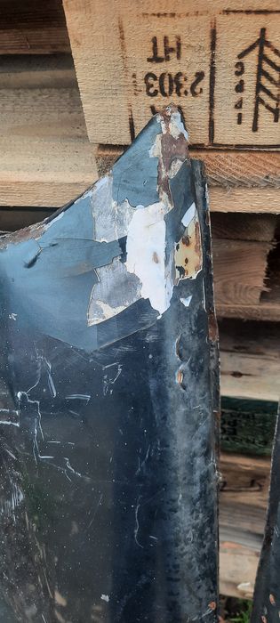 Альфа Ромео33 крила передні.